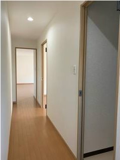 西東京市芝久保町2丁目楽器可(防音・グランドピアノ・弦・管楽器・声楽)マンション 玄関