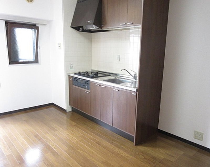 練馬区羽沢1丁目楽器可（アップライトピアノ・弦・木楽器・声楽）マンション リビング