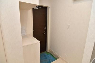調布市入間町3丁目楽器可(防音・グランドピアノ・弦・管楽器)マンション 玄関