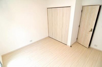 調布市入間町3丁目楽器可(防音・グランドピアノ・弦・管楽器)マンション リビング