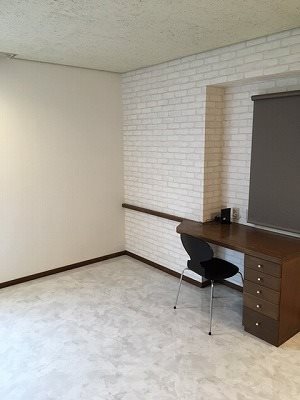 朝霞市幸町2丁目楽器可(防音・グランドピアノ・弦・管楽器・声楽)マンション リビング