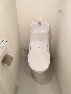 世田谷区下馬2丁目楽器可(防音・ピアノ・弦楽器)マンション トイレ