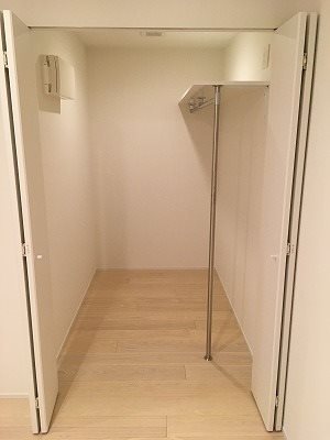 世田谷区下馬2丁目楽器可(防音・ピアノ・弦楽器)マンション 収納