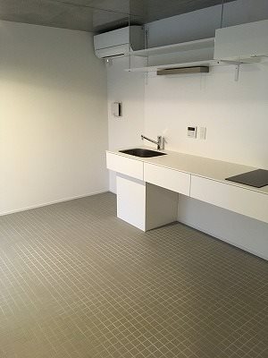 世田谷区下馬2丁目楽器可(防音・ピアノ・弦楽器)マンション リビング