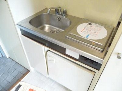 世田谷区豪徳寺1丁目楽器可(防音・グランドピアノ・弦・管楽器)マンション キッチン
