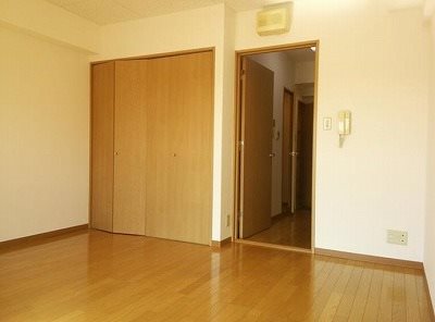 台東区谷中1丁目楽器可(防音・グランドピアノ・弦・管楽器)マンション リビング