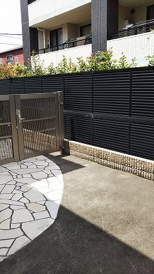 板橋区南常盤台2丁目楽器可(防音・グランドピアノ・弦・管・打楽器・声楽)マンション ロビー