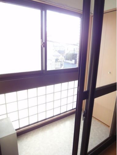 狛江市西野川1丁目楽器可(防音・グランドピアノ・弦・管楽器・声楽)マンション ベランダ