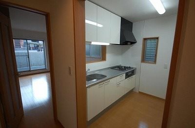 和光市下新倉2丁目楽器可（防音・グランドピアノ・弦・管打楽器・声楽）マンション キッチン