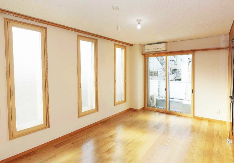 豊島区巣鴨1丁目楽器可(防音・24時間演奏・グランドピアノ・弦・管楽器・声楽・DTM)マンション リビング