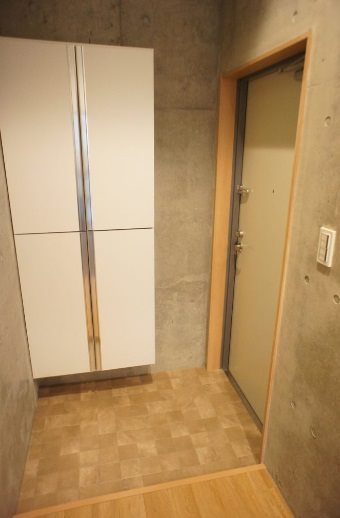 豊島区目白5丁目楽器可（防音・24時間演奏・ピアノ・弦・管楽器・声楽）マンション 玄関
