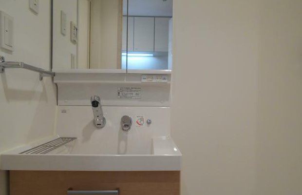 練馬区小竹町2丁目楽器可(グランドピアノ・弦楽器)マンション 洗面所