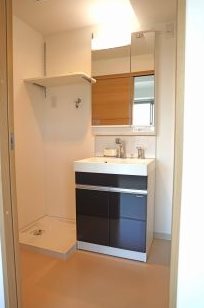 川崎市多摩区登戸新町楽器可（ピアノ・弦管楽器・声楽・DTM）マンション 洗面所