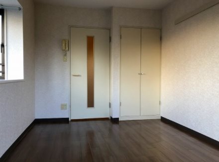 川崎市宮前区土橋2丁目楽器可（ピアノ・弦・管楽器）マンション リビング