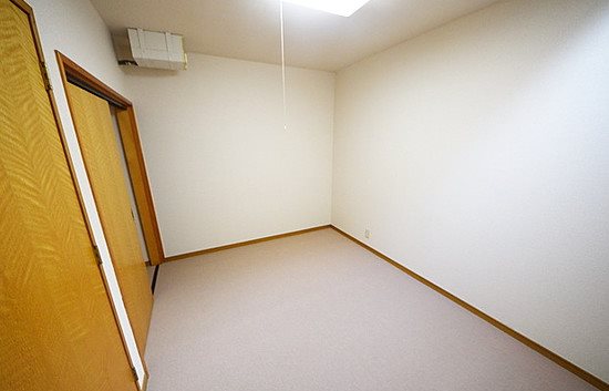 調布市仙川町3丁目楽器可（地下防音室・弦管楽器・声楽）アパート その他