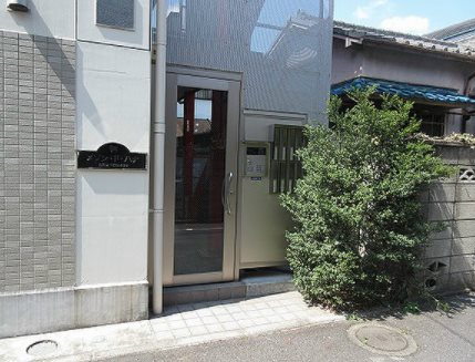 板橋区小茂根4丁目楽器可（ピアノ・弦・木管楽器）マンション 玄関