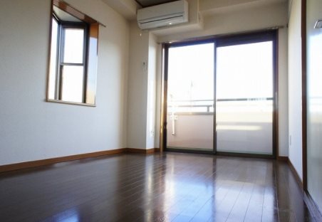 練馬区高野台5丁目楽器可（ピアノ・弦楽器・木管楽器・声楽）マンション リビング