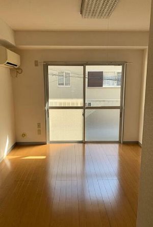 川崎市高津区久本2丁目楽器可(弦・木管楽器)マンション リビング