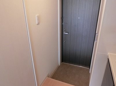 目黒区中根2丁目楽器可(防音・24時間演奏・グランドピアノ・弦・管楽器・声楽)マンション 玄関