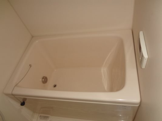 練馬区小竹町1丁目楽器可（ピアノ・木管・弦楽器）女性限定マンション 風呂画像
