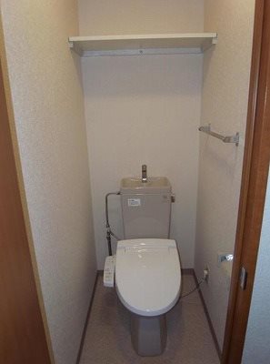 川崎市麻生区上麻生5丁目楽器可(ピアノ・弦楽器・木管)マンション トイレ