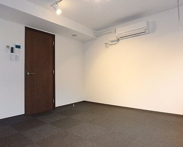 台東区池之端4丁目楽器可(防音・24時間演奏・グランドピアノ・弦・管・打楽器・声楽・DTM)マンション リビング