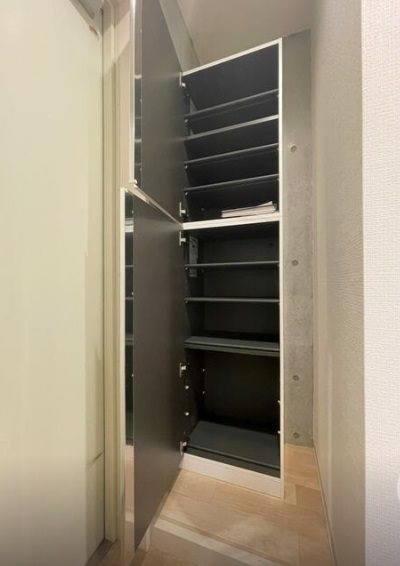 板橋区東坂下2丁目楽器可(防音・グランドピアノ・弦・金管楽器・声楽・DTM)マンション 玄関