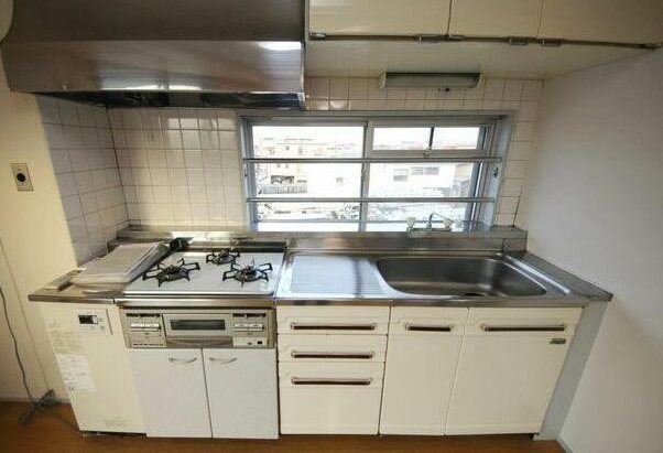 世田谷区給田3丁目楽器可(グランドピアノ・弦楽器)マンション キッチン