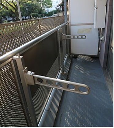 所沢市くすのき台１丁目楽器可(防音・グランドピアノ・弦管楽器・声楽)マンション ベランダ