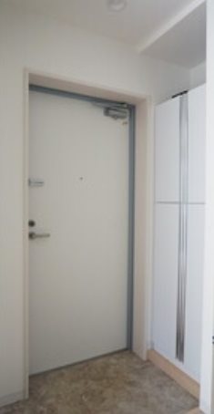 豊島区池袋本町2丁目楽器可(防音・ピアノ・弦管楽器・声楽・DTM)築浅マンション 玄関
