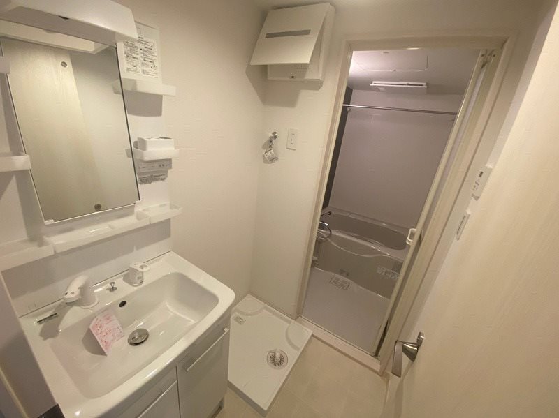 品川区小山6丁目楽器可(防音・ピアノ・弦楽器・木管楽器・声楽・DTM)マンション 洗面所