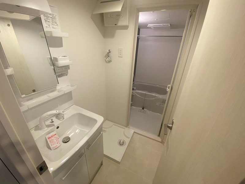 品川区小山6丁目楽器可(防音・ピアノ・弦楽器・木管楽器・声楽・DTM)マンション 洗面所