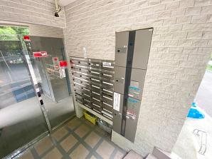 麻生区上麻生5丁目二重窓防音施工楽器可マンション エントランス