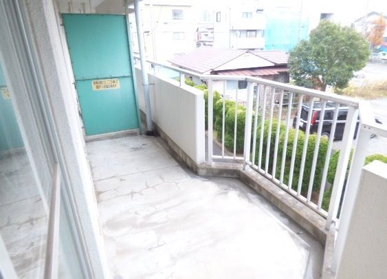 埼玉県蕨市北町2丁目楽器可(グランドピアノ)マンション ベランダ