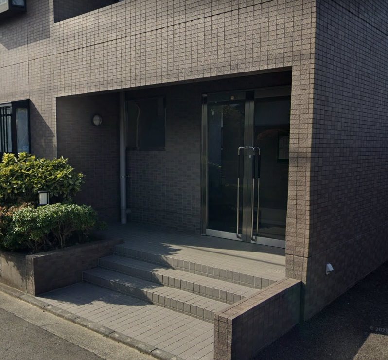 立川市富士見町3丁目楽器可（グランドピアノ・声楽）マンション エントランス