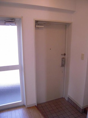 目黒区柿の木坂3丁目楽器可（グランドピアノ・弦楽器その都度相談）マンション 玄関