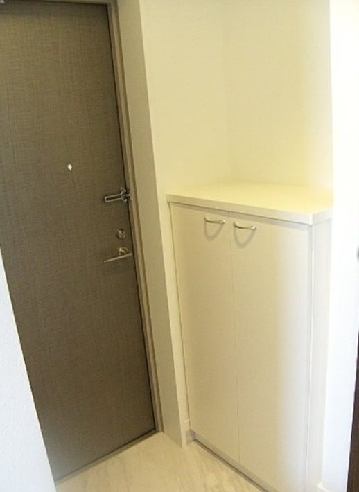 板橋区常盤台3丁目楽器可(防音・グランドピアノ・弦・管楽器・声楽)マンション 玄関