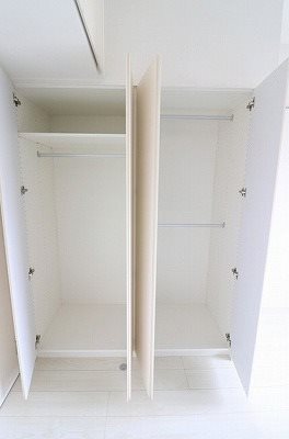 渋谷区幡ヶ谷1丁目楽器可(防音・24時間演奏・グランドピアノ・弦・管楽器・声楽)マンション 収納