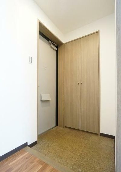 和光市下新倉2丁目楽器可(防音・ピアノ)マンション 玄関
