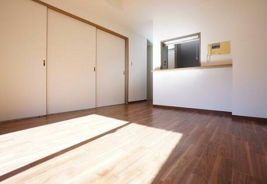和光市下新倉2丁目楽器可(防音・ピアノ)マンション リビング