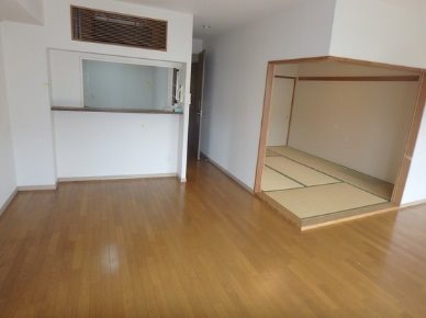 川崎市多摩区枡形4丁目楽器可（アップライトピアノ・弦・管楽器・声楽）マンション リビング
