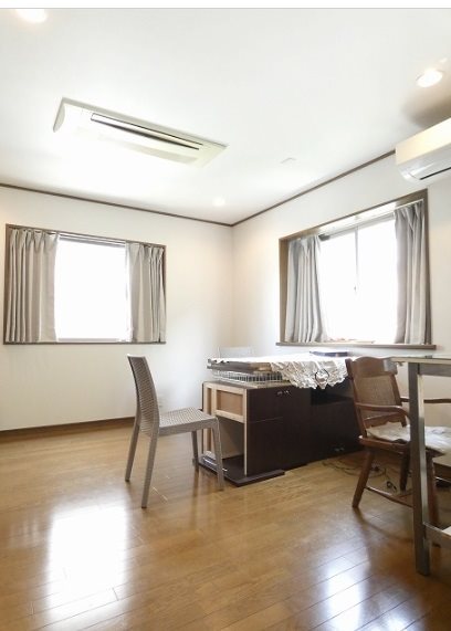 港区白金2丁目楽器可(ピアノ・弦・管打楽器・声楽)アパート リビング