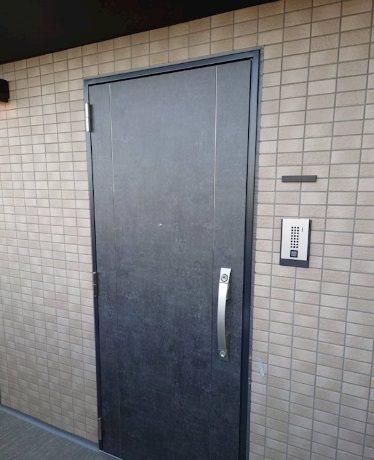 武蔵野市吉祥寺本町４丁目楽器可（防音・グランドピアノ・弦管楽器・声楽・DTM）マンション 玄関