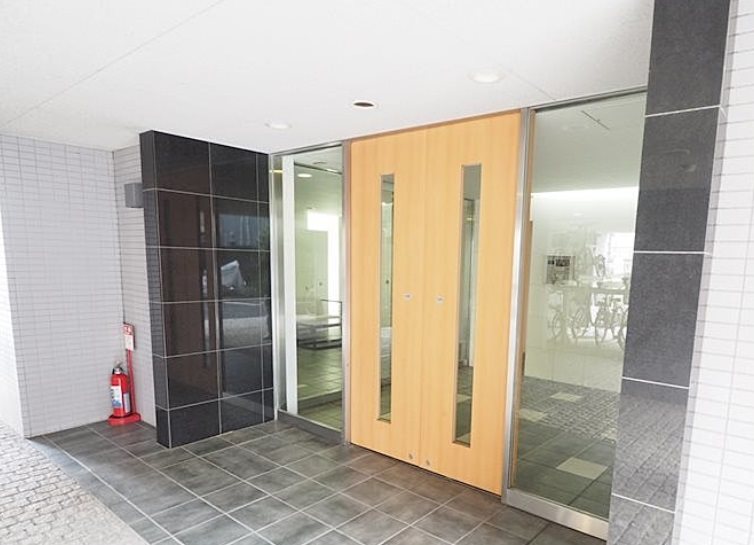 豊島区西池袋5丁目楽器可(消音機能付きアップライトピアノのみ）マンション エントランス