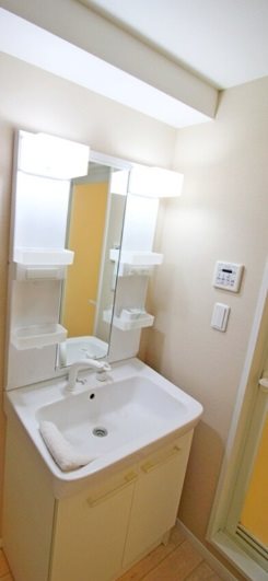 北区東十条4丁目楽器可(グランドピアノ・弦管楽器・声楽)マンション 洗面所