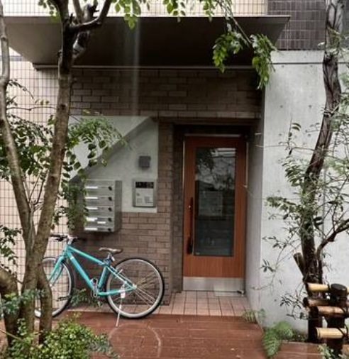 北区東十条4丁目楽器可(グランドピアノ・弦管楽器・声楽)マンション エントランス