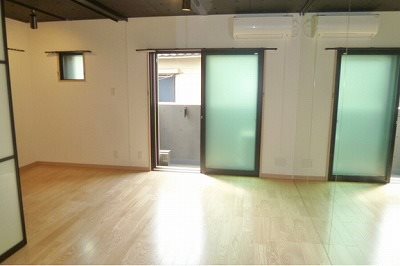 大田区西蒲田6丁目楽器可(防音・24時間演奏・ピアノ・弦・管打楽器・声楽・DTM)マンション リビング