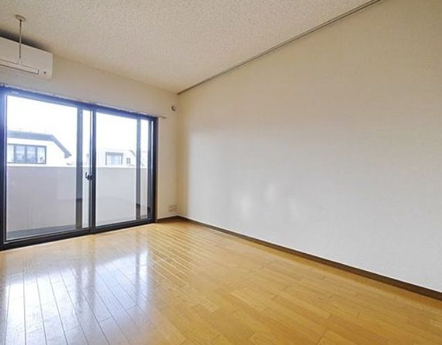 川崎市中原区下小田中3丁目楽器可(電子ピアノ・弦管楽器・声楽)マンション ベッドルーム