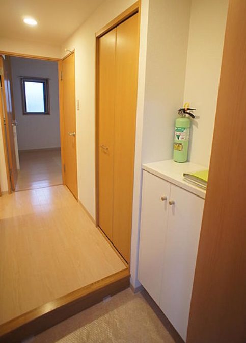 立川市幸町５丁目楽器可（グランドピアノ・弦楽器）マンション 玄関