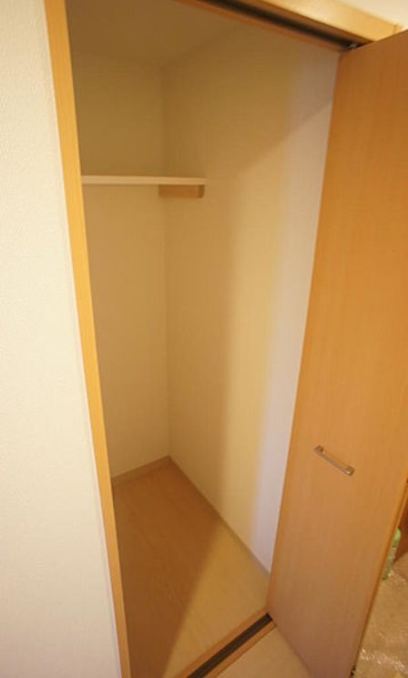 立川市幸町５丁目楽器可（グランドピアノ・弦楽器）マンション 収納